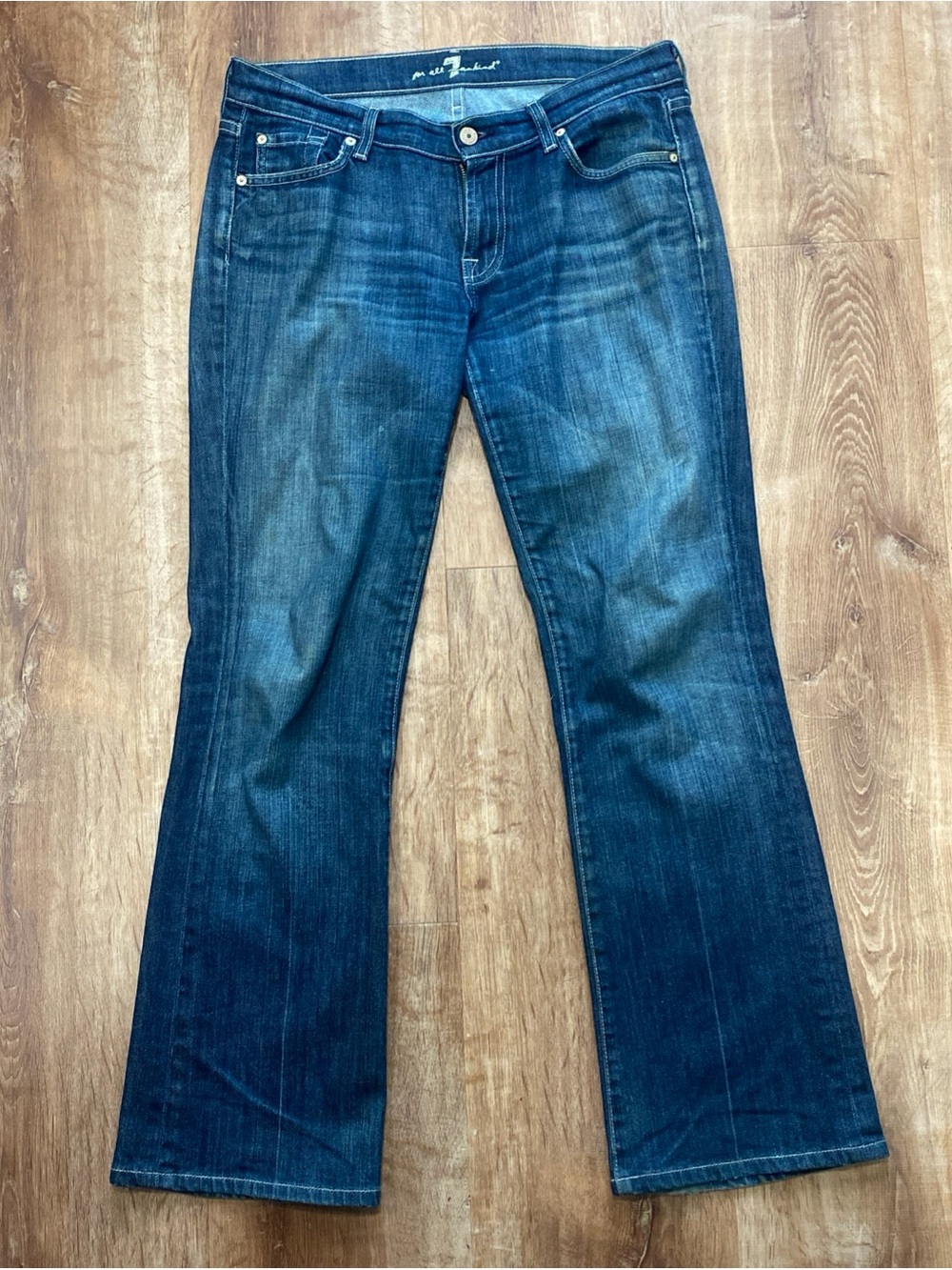 7 For All Mankind Women's Low Rise Bootcut Jeans Dark Wash Denim Distressed